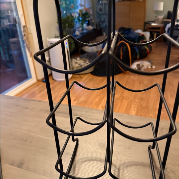 🍷 wrought iron countertop metal wine rack - 6 bottles each - Picture 7 of 7